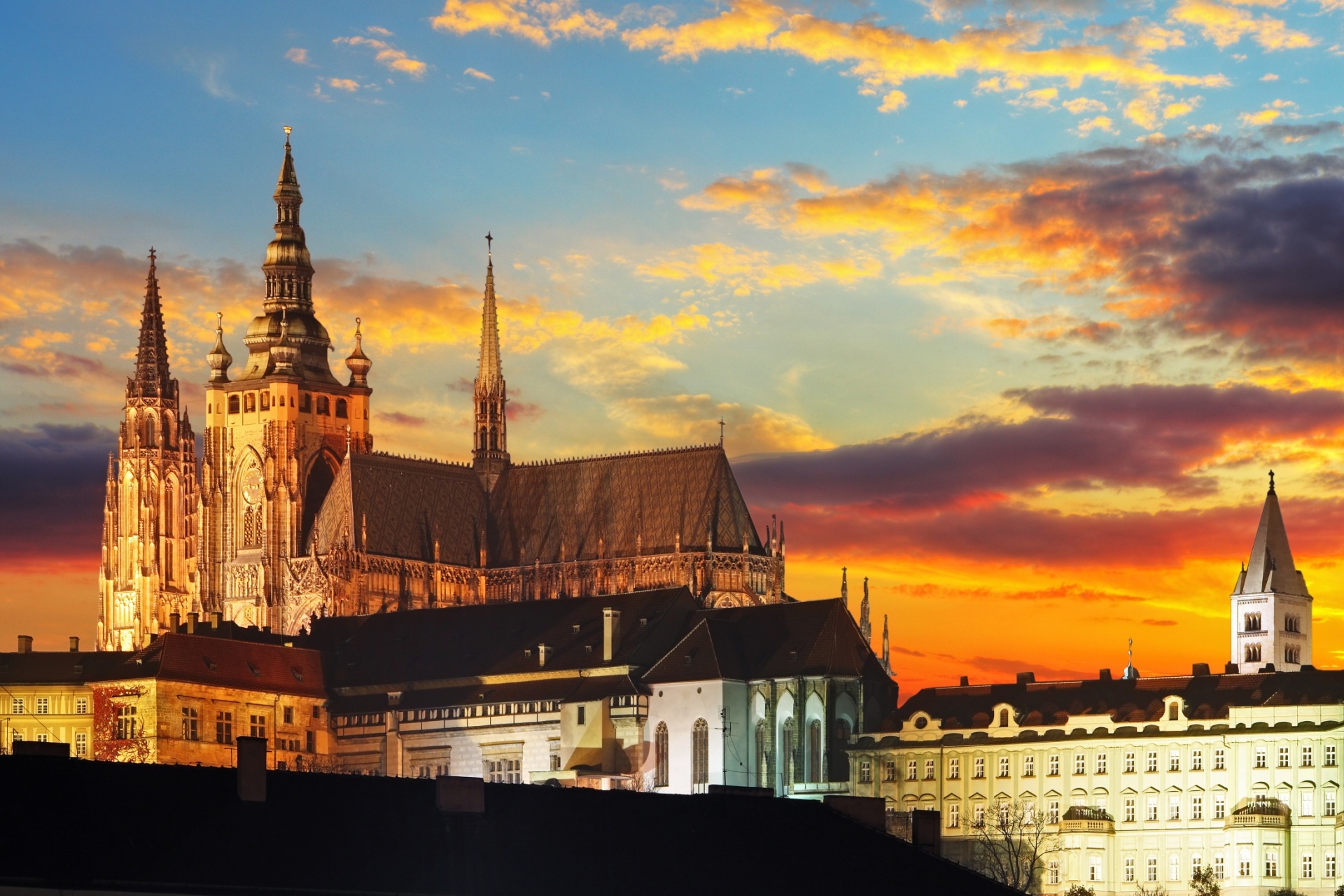 プラハ城の夕日 チェコ共和国