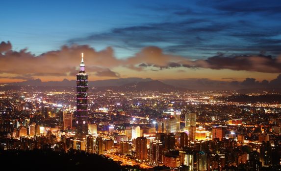 台北101と台北の夜景　台湾の風景
