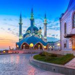 ロシア　カザン　メチェチ・クル・シャリフの夕暮れの風景