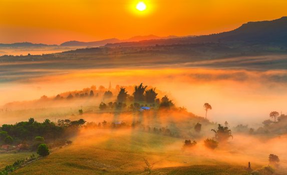 ペッチャブーン　カオコーの朝の風景　タイの風景