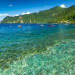 スーフリエール湾の風景　ドミニカの風景