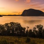 夕暮れの湖　ノルウェーの風景