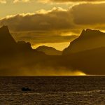 フランス領ポリネシア、モーレア島の日没