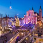 クリスマスのプレシェーレン広場　リュブリャナ　スロベニアの風景