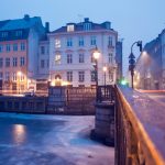 ニューハウンの冬の朝の風景　コペンハーゲン　デンマークの風景