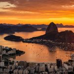 シュガーローフマウンテンとリオデジャネイロの美しい日の出の風景　ブラジルの風景