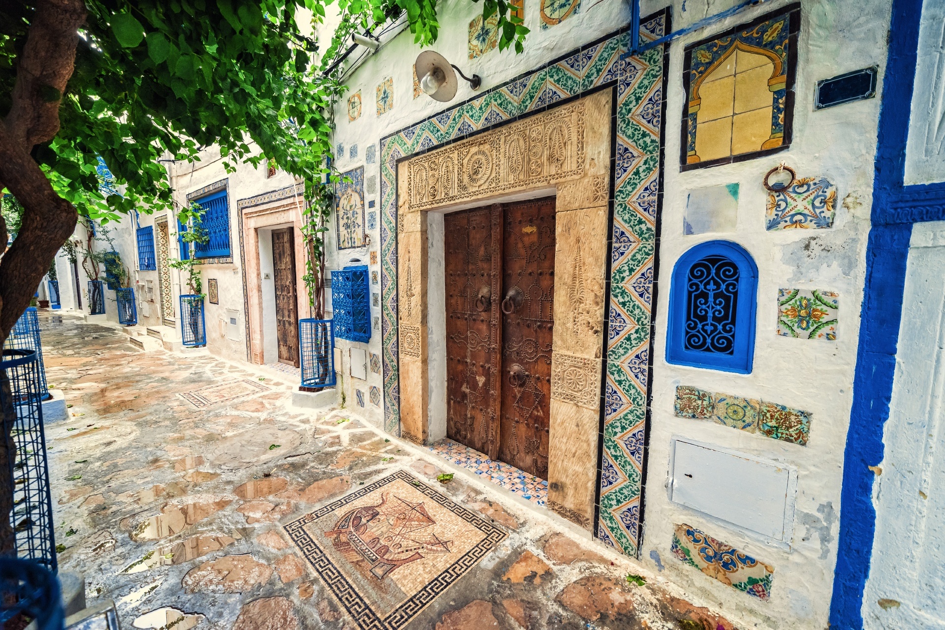 チュニスの旧市街の風景　チェニジアの風景