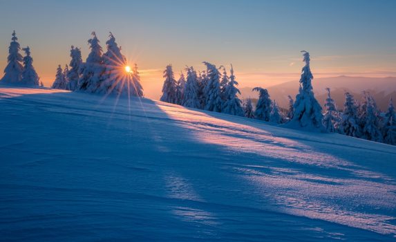 冬山の風景　スロバキアの風景