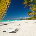 カリブ海のビーチの風景　ドミニカ共和国の風景