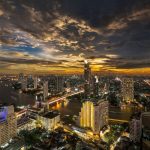 バンコクの夕方の風景　タイの風景