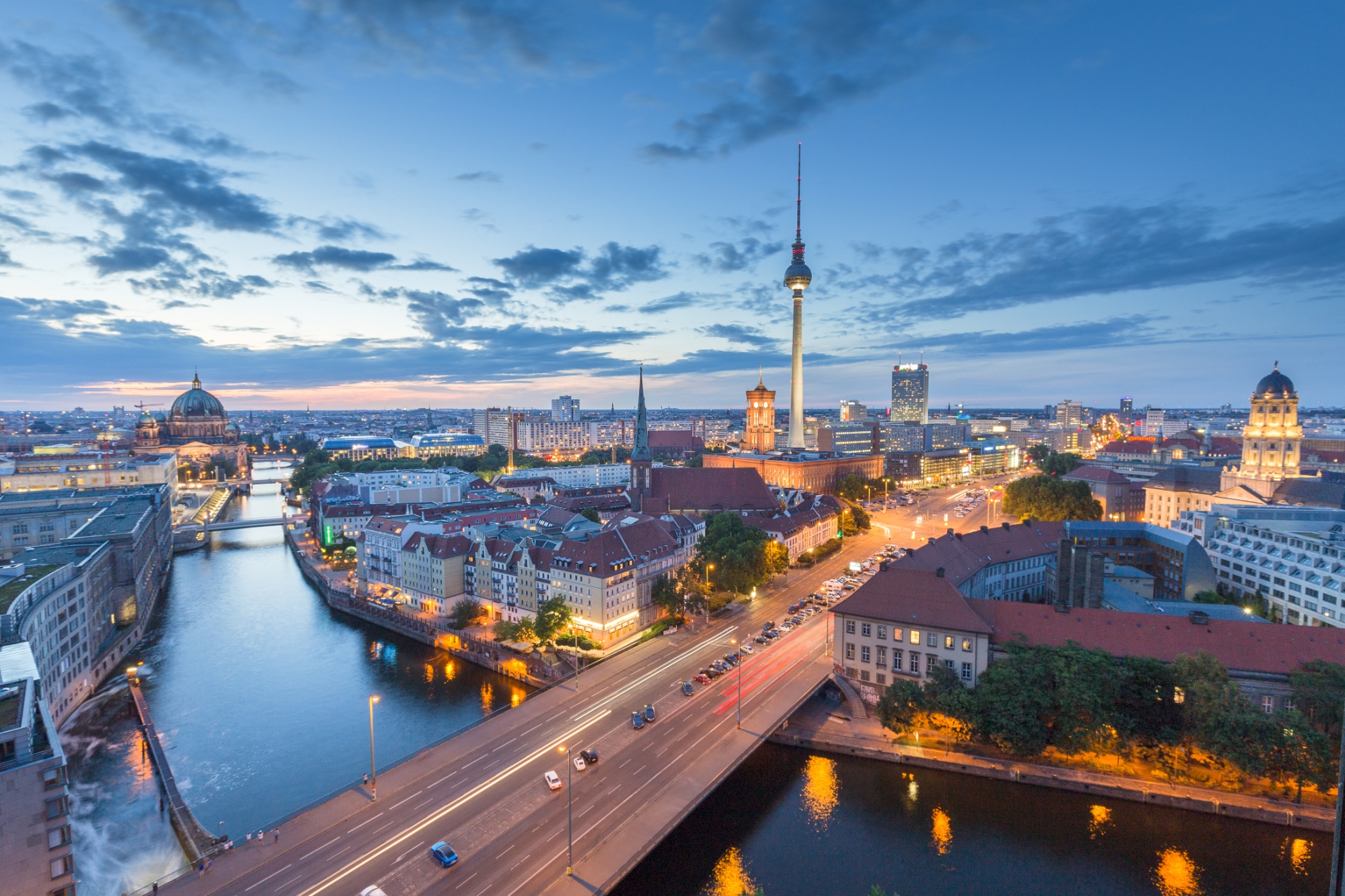夕暮れのベルリン　ドイツの風景