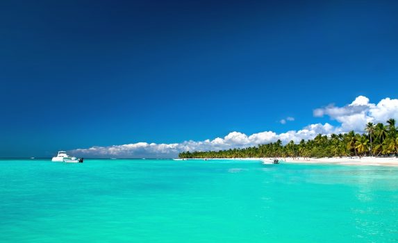 カリブ海　サオナ島の風景　ドミニカ共和国の風景