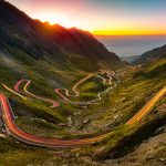 夕暮れのトランスファガラシャン（山岳道路）　ルーマニアの風景