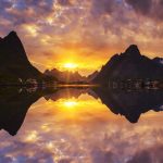 ロフォーテン諸島の夕日　ノルウェーの風景