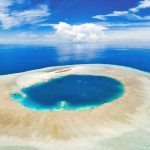 ワカトビのサンゴ礁　 ワカトビ国立海洋公園　インドネシアの風景