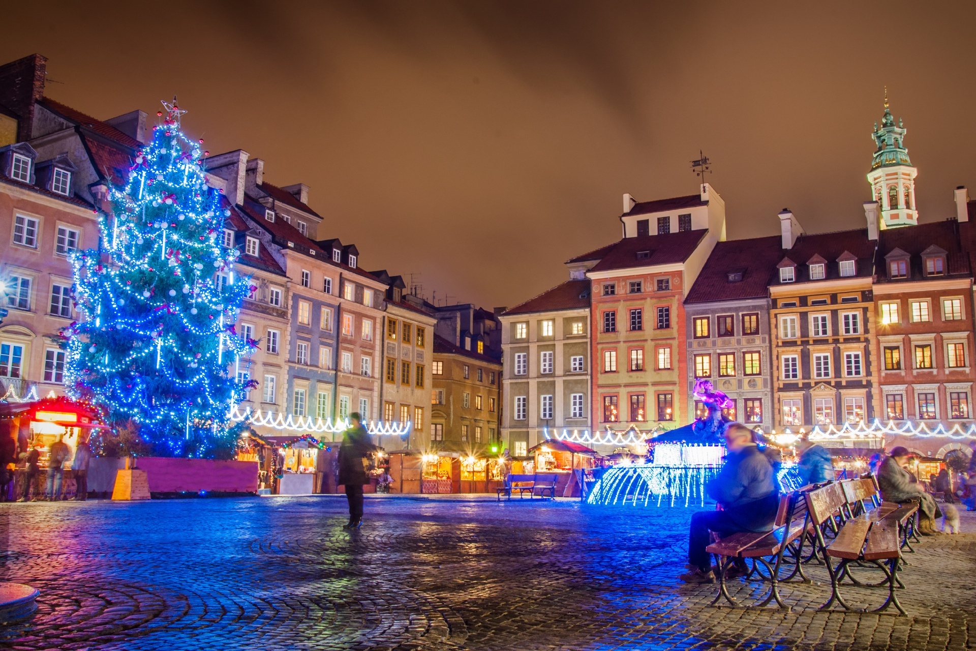 ポーランドのクリスマス　ワルシャワのクリスマスマーケット　ポーランドの風景