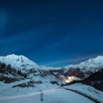 ラ・トゥイールのスキー場　夜の風景　イタリアの風景