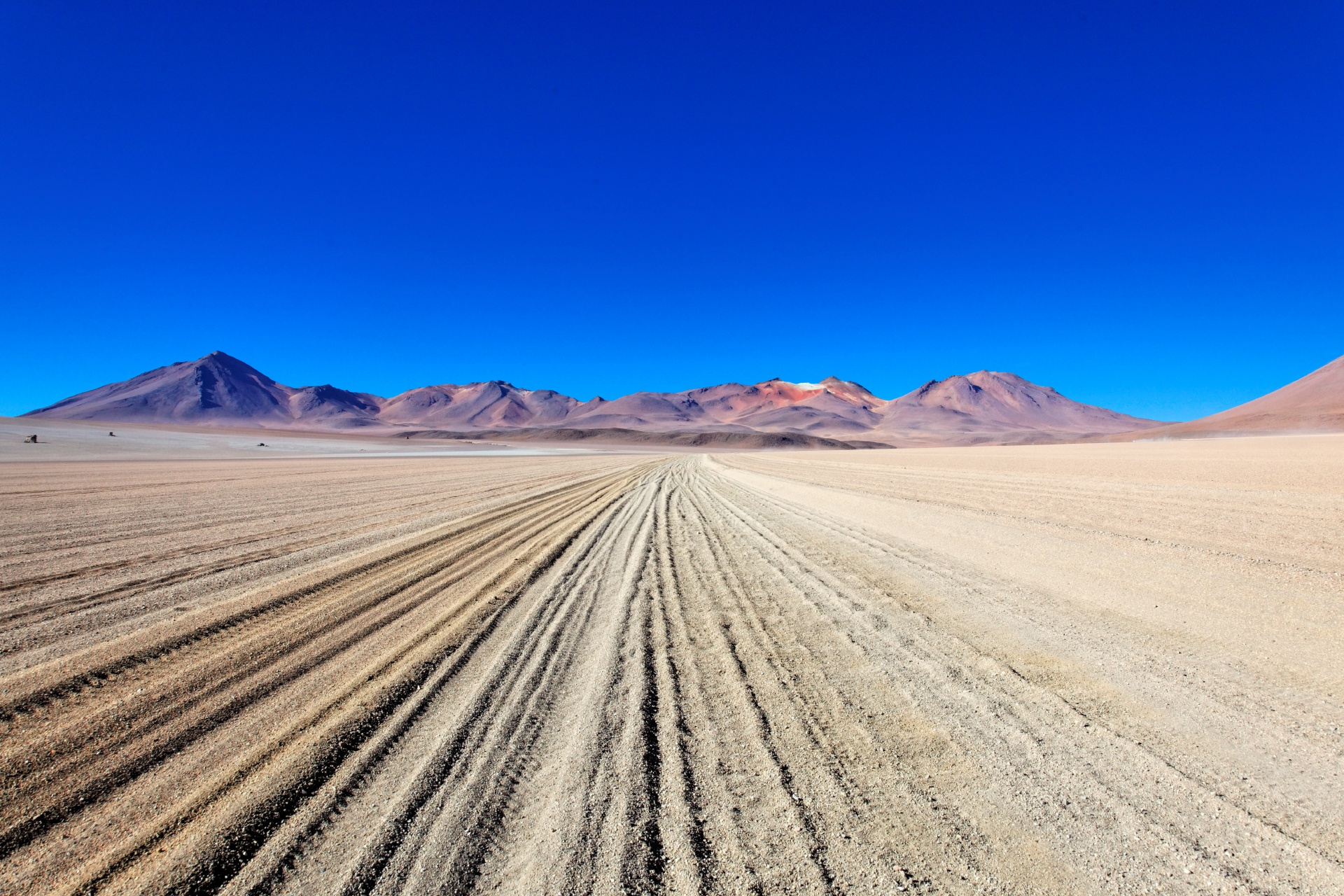 サルバドール・ダリ砂漠の景色　ボリビアの風景
