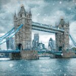 雪のロンドン　タワーブリッジ　イギリスの風景