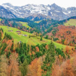 秋のスイスアルプス　スイスの風景