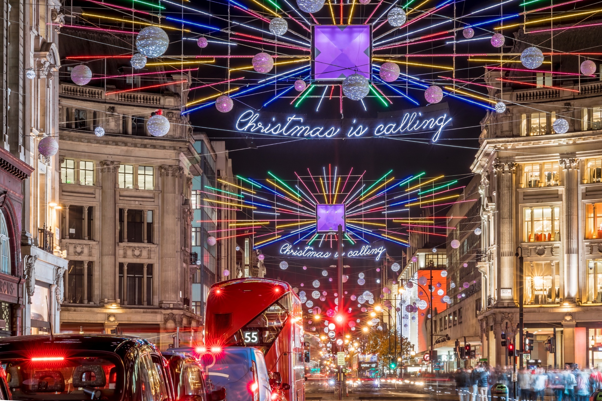 ロンドン　オックスフォード・ストリートのクリスマス風景　イギリスのクリスマス