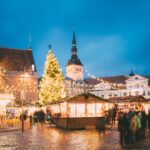 タリンの伝統的なクリスマス・マーケット　エストニアの風景