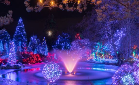 バンクーバーのクリスマス・イルミネーション　カナダのクリスマスの風景
