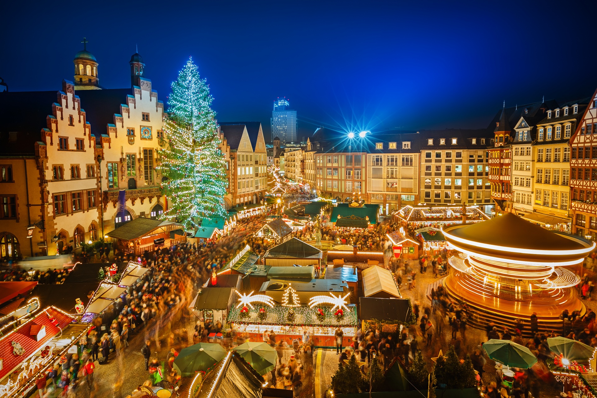 フランクフルトのクリスマスマーケット　ドイツのクリスマス風景