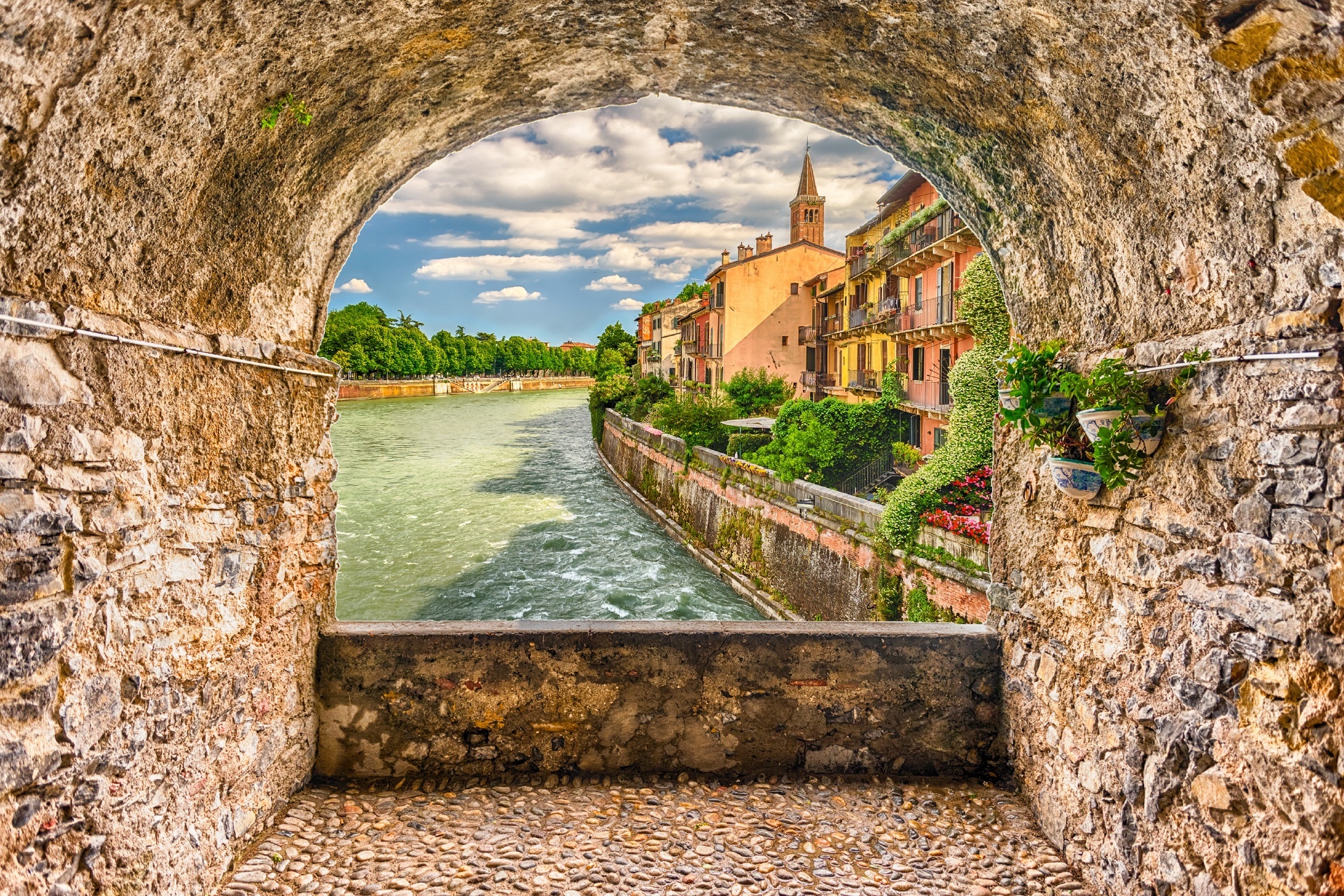 ヴェローナの風景　イタリアの風景