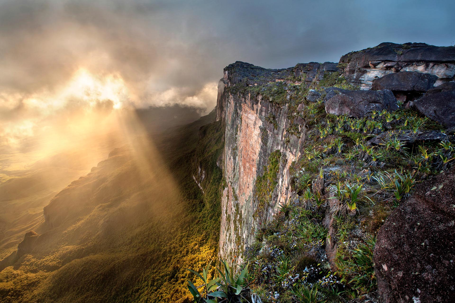 ロライマ山　ベネズエラの風景