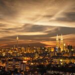 夕暮れ時のクアラルンプール　マレーシアの風景