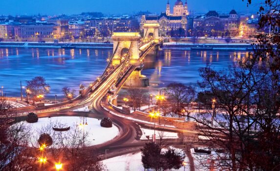 冬のブダペストの風景　ハンガリーの冬の風景