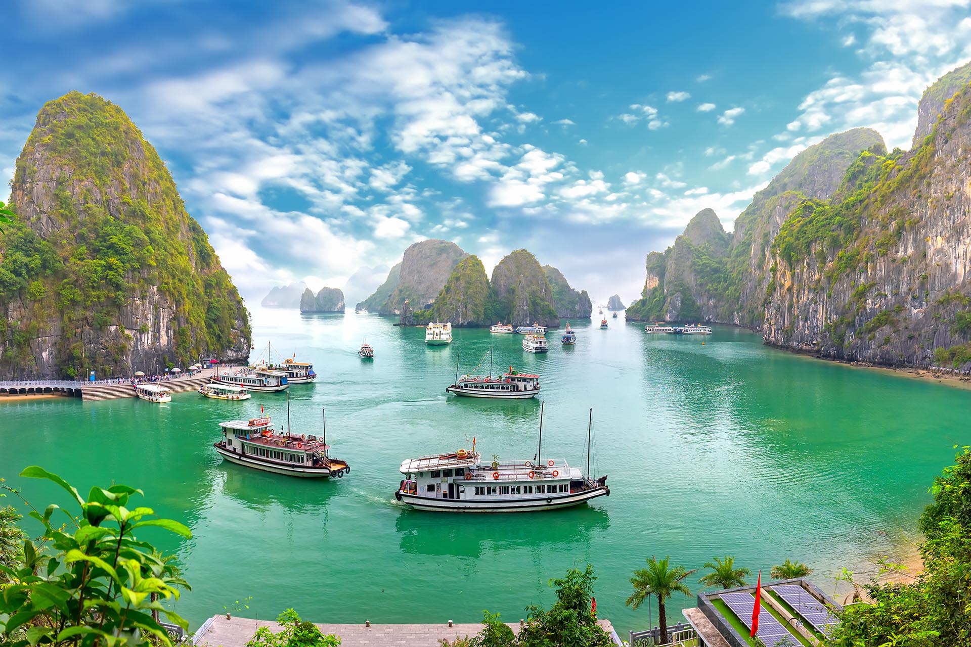 ハロン湾　ベトナムの風景