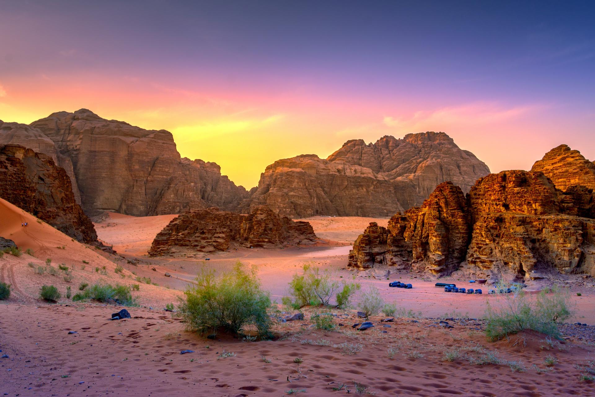 ワディラム砂漠の風景　ヨルダンの風景