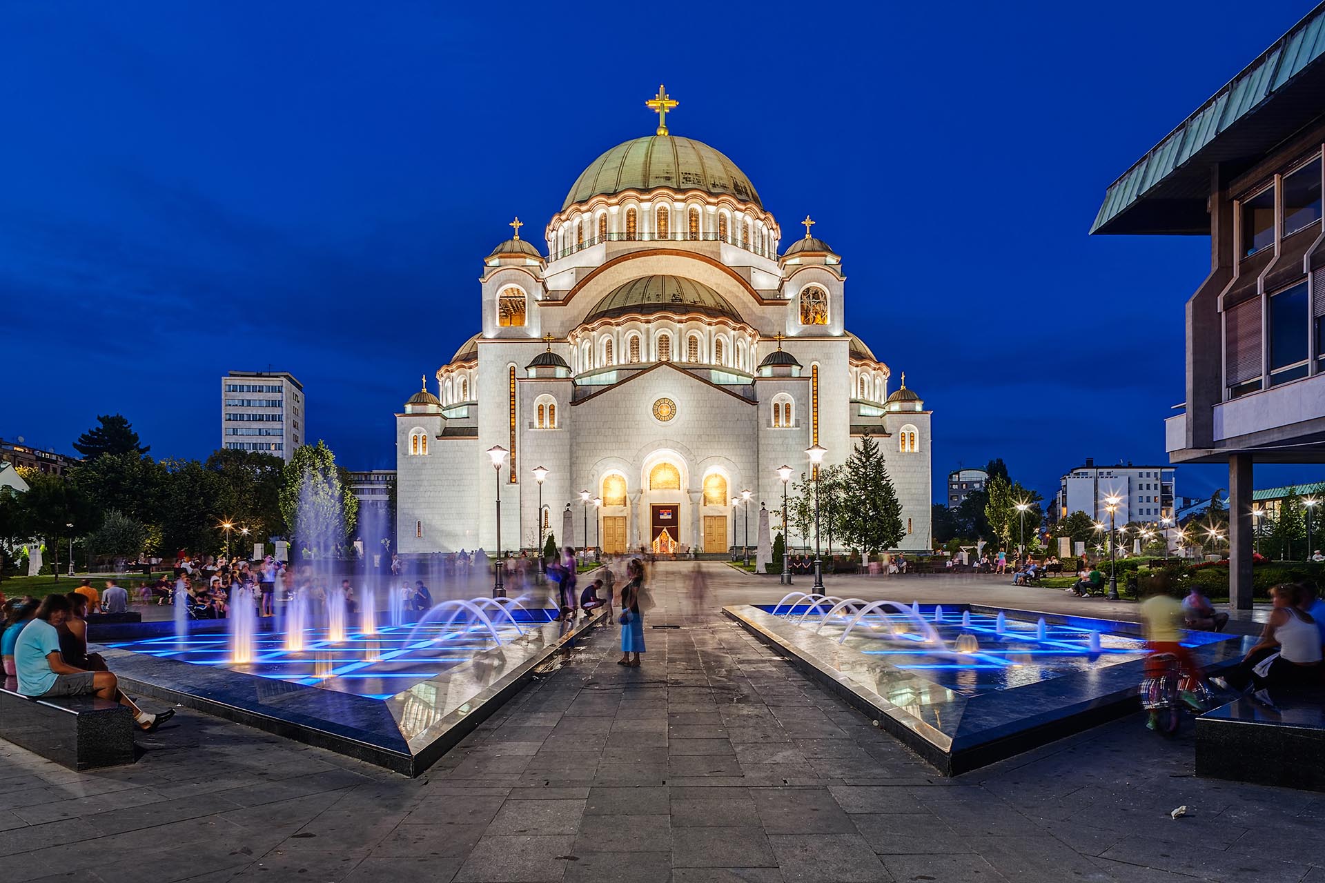聖サワ大聖堂　セルビアの風景