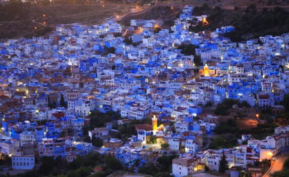 シャウエンの夕暮れ　モロッコの風景