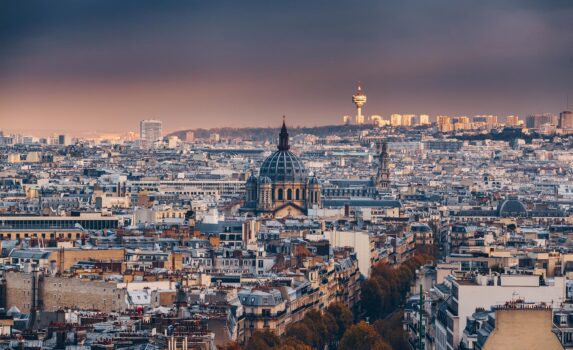 凱旋門からの眺め　パリの風景