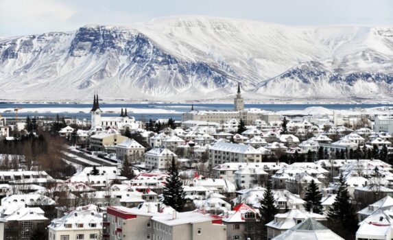 冬のレイキャビクの町並み　アイスランドの風景