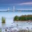 マキナック橋とヒューロン湖　アメリカ合衆国の風景
