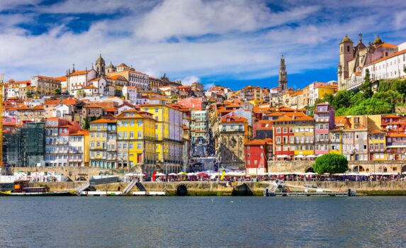ポルト旧市街　ポルトガルの風景