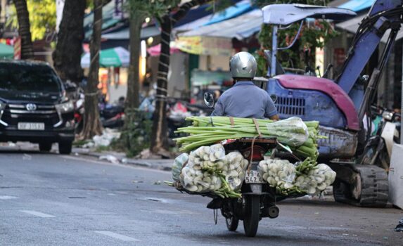 ハノイの街角　ベトナムの風景