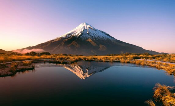 タラナキ山　ニュージーランドの山　ニュージーランドの風景