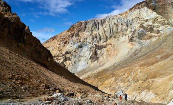 ムトノフスキー火山　カムチャッカ半島の風景