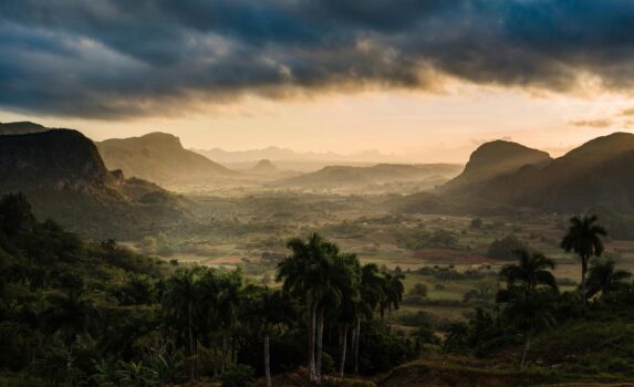 ビニャーレスの絶景　キューバの風景