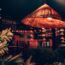 夜のホイアンの町並み　ベトナムの風景