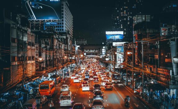 夜のバンコクの風景　タイの風景