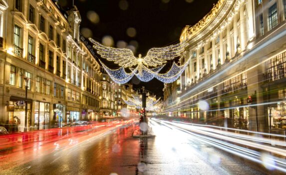 ロンドンのクリスマス風景　イギリスの冬の風景