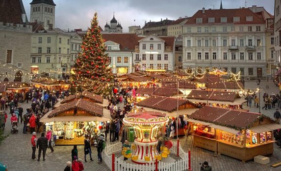 タリンのクリスマス風景　エストニアの風景　エストニアのクリスマス