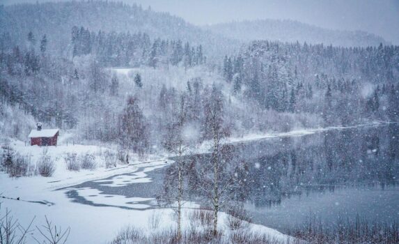 冬のラムセレ　スウェーデンの冬の風景