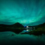 夜のスタックホルツギャウ渓谷　オーロラの風景　アイスランドの風景